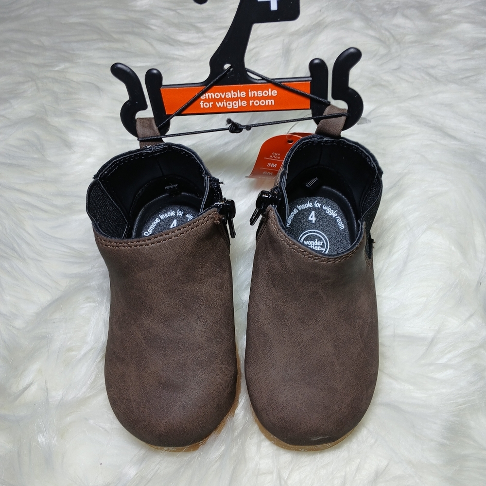 Wonder Nation Brown Kids Boots